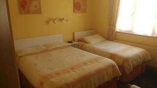Отели типа «постель и завтрак» Conn Oriel B&B Трали Стандартный двухместный номер с 1 кроватью-1