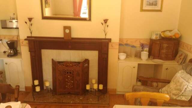 Отели типа «постель и завтрак» Conn Oriel B&B Трали-21