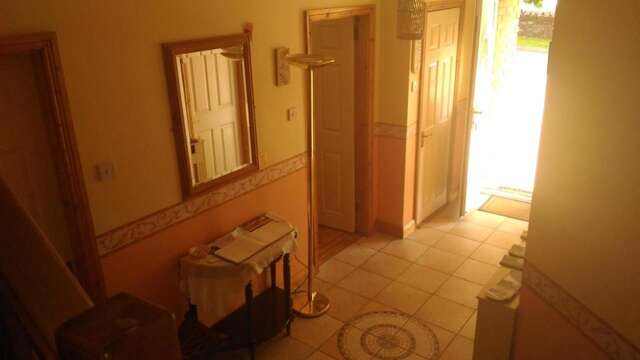 Отели типа «постель и завтрак» Conn Oriel B&B Трали-8